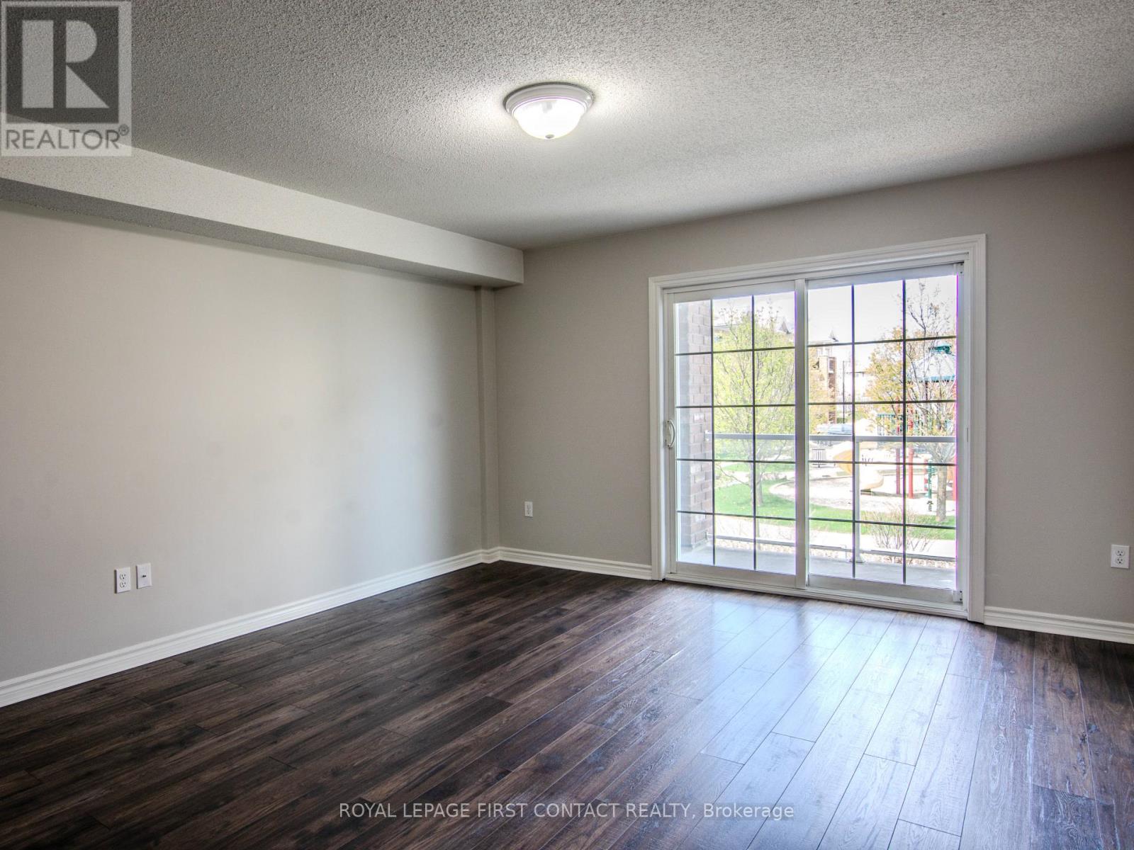18 - 43 Coulter Street, Barrie, Ontario  L4N 6L9 - Photo 6 - S12137777