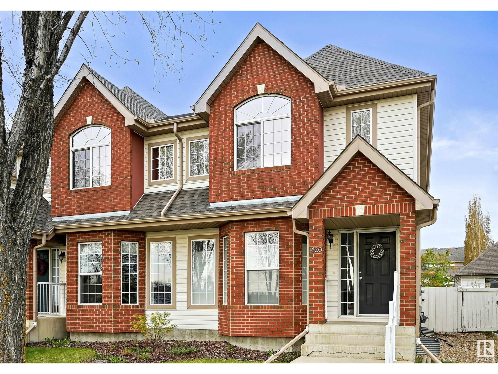 Property at 1620 TOMLINSON CM NW image 4