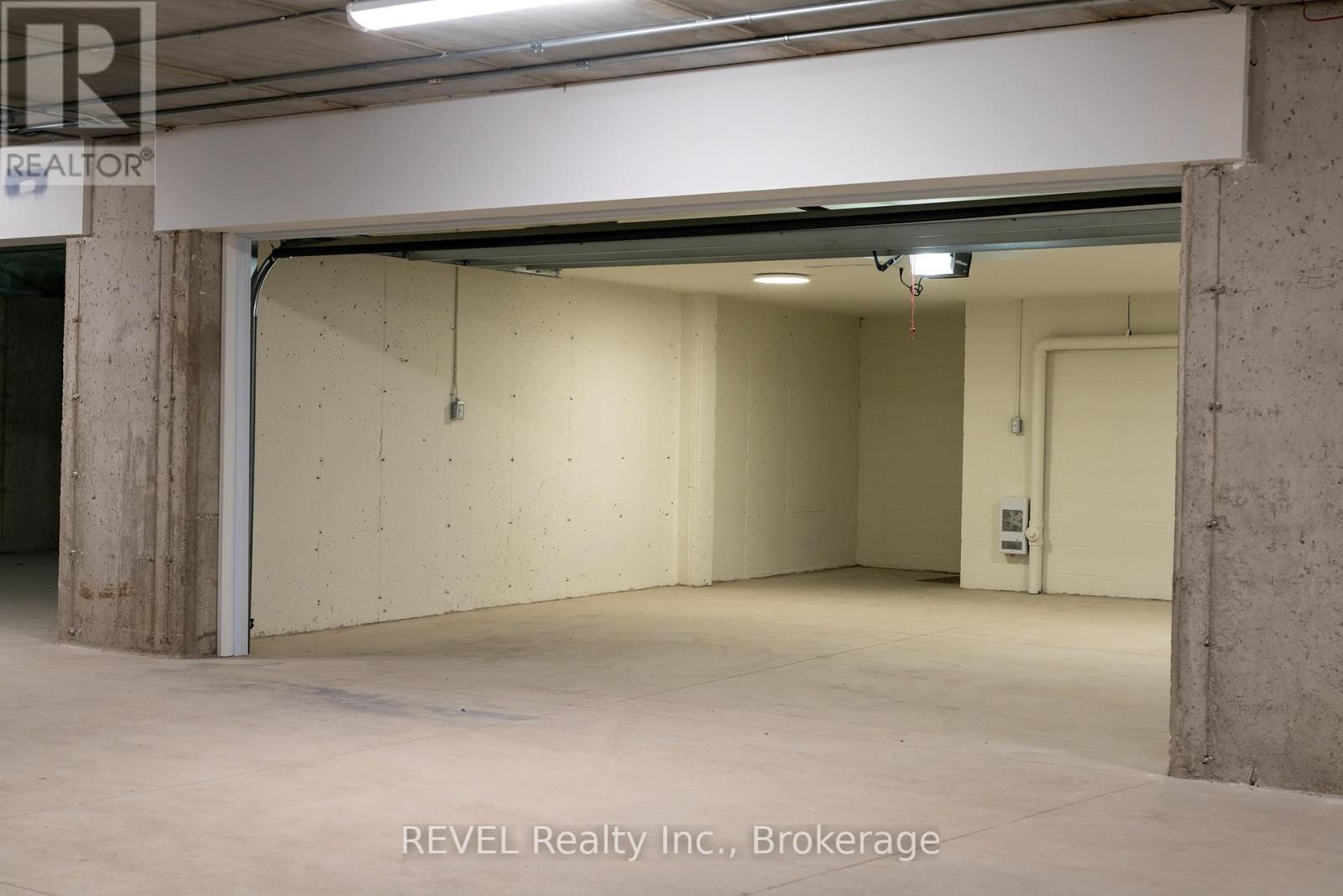 8 - 1397 York Road, Niagara-On-The-Lake, Ontario  L0S 1J1 - Photo 34 - X12138028