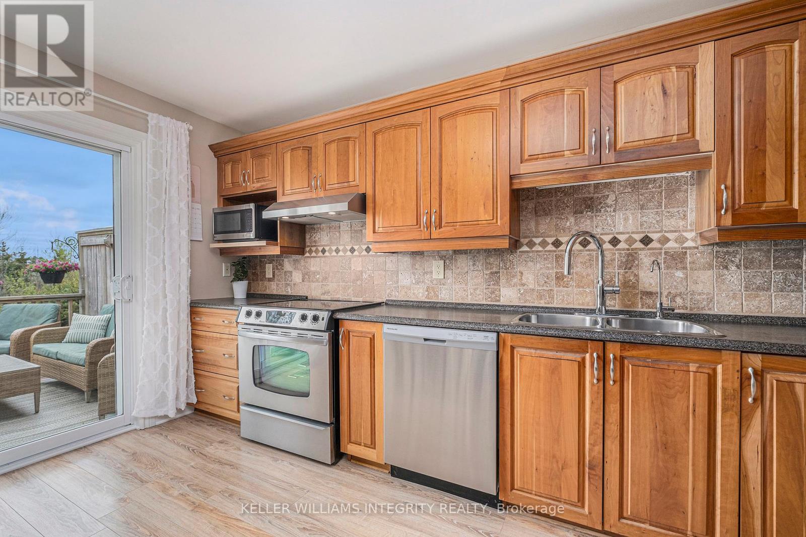 190 Rivington Street, Ottawa, Ontario  K0A 1L0 - Photo 12 - X12137911