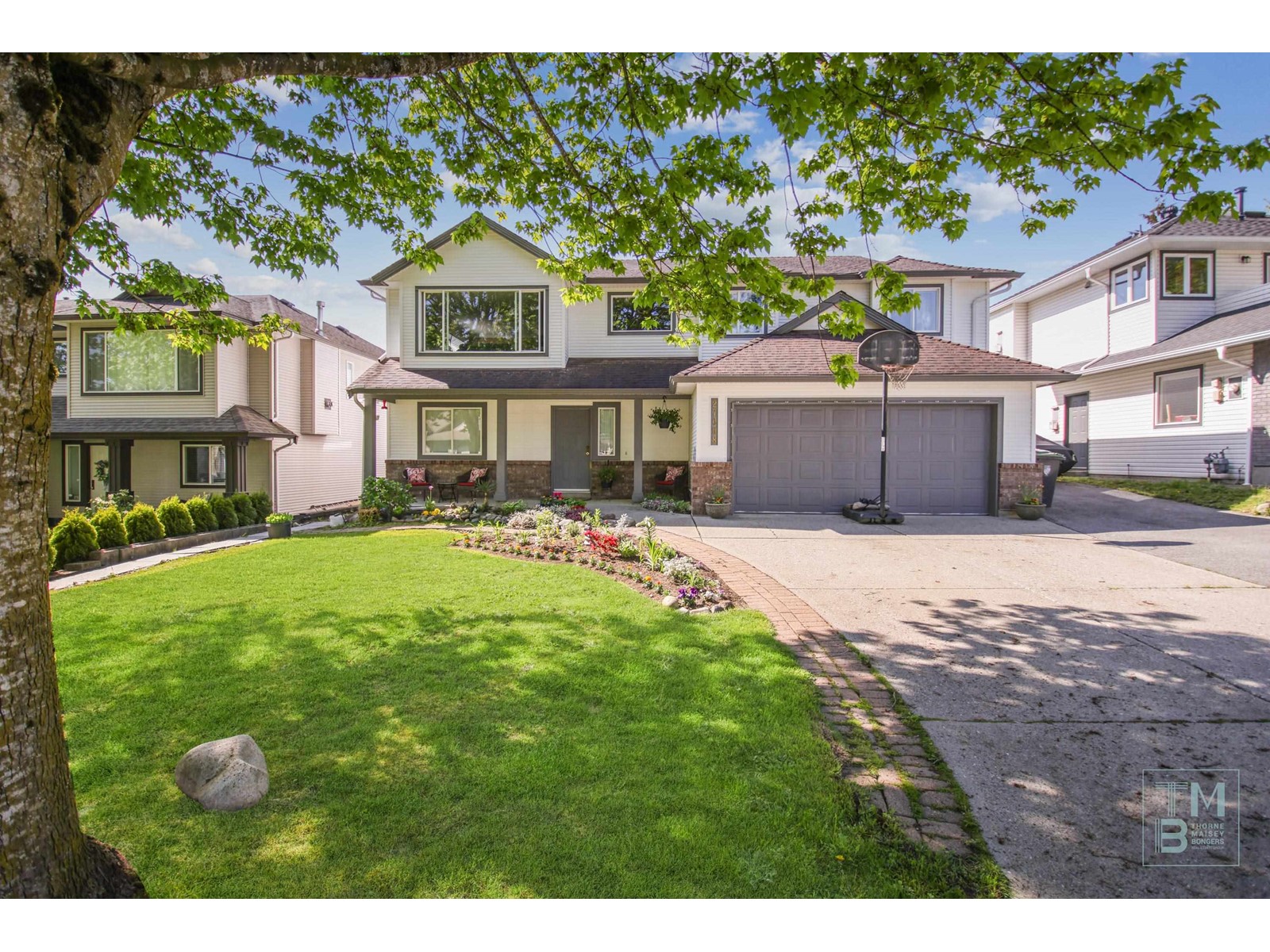 Property at 27098 25A AVENUE image 1