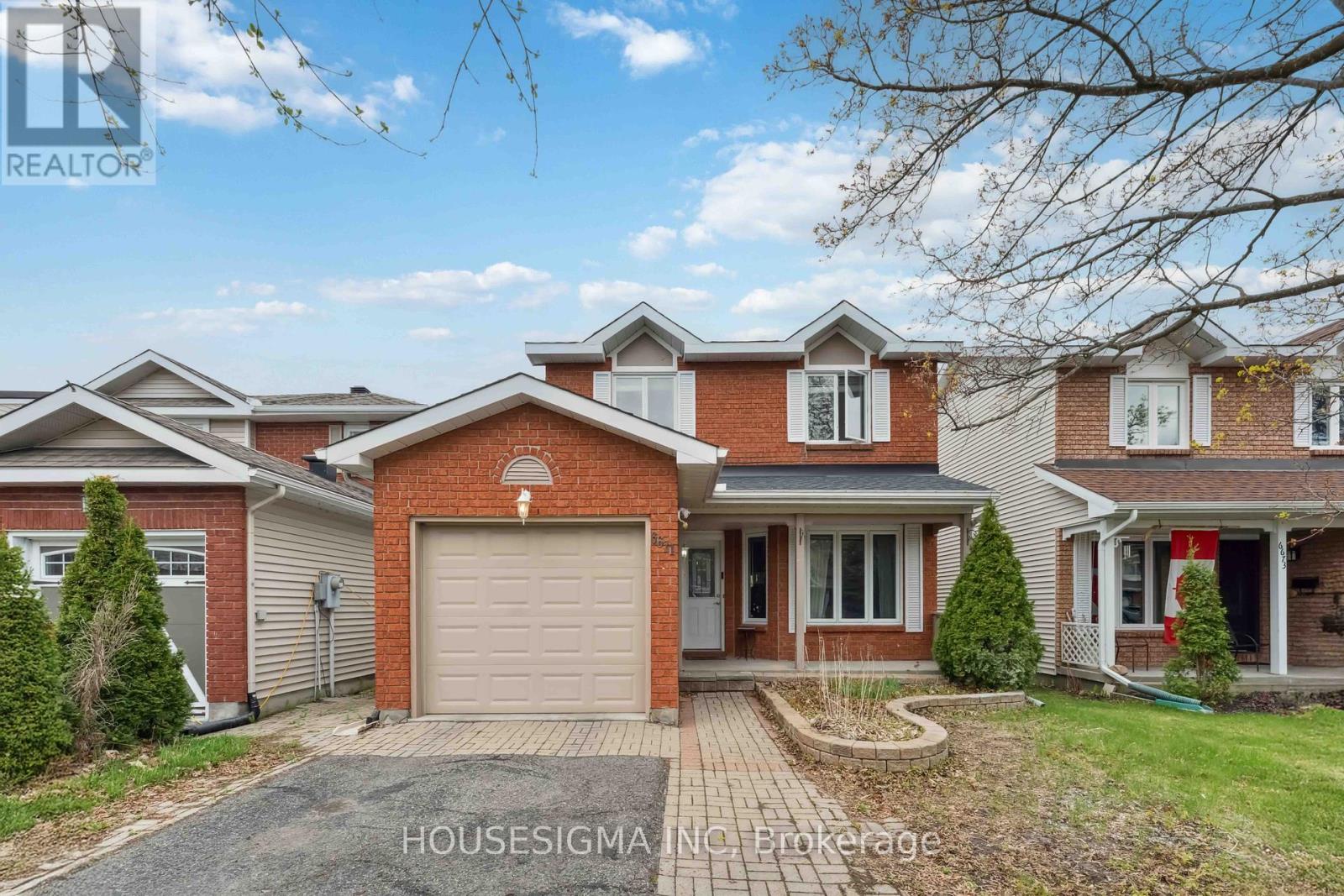 6671 Tooney Drive, Ottawa, Ontario  K1C 6R1 - Photo 3 - X12138020