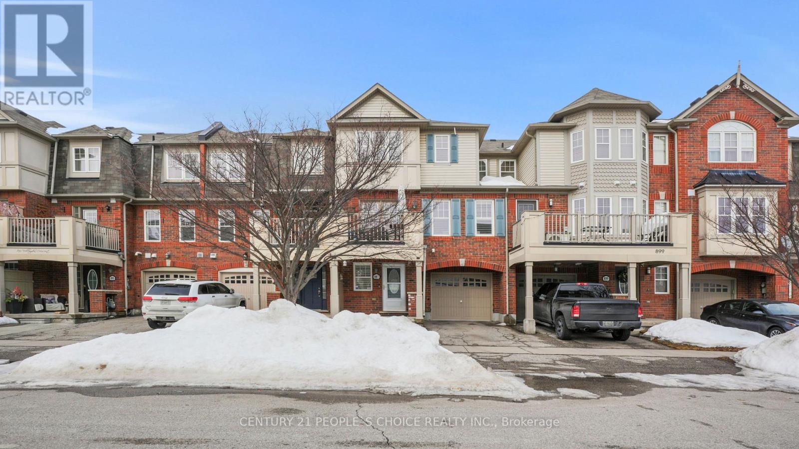 897 WILLINGDON CRESCENT, Milton, Ontario
