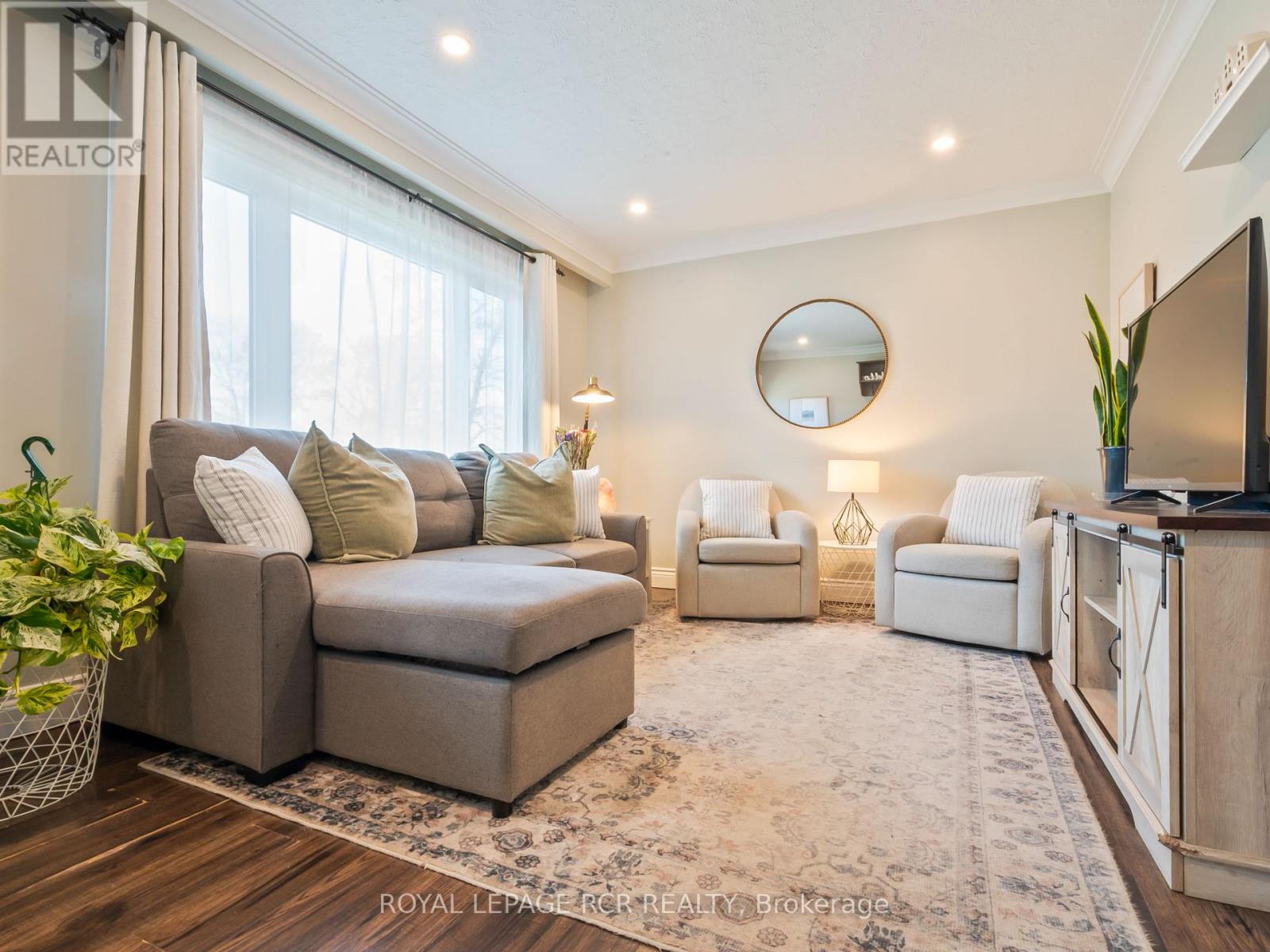 Property at 80 MCCARTHY STREET image 4