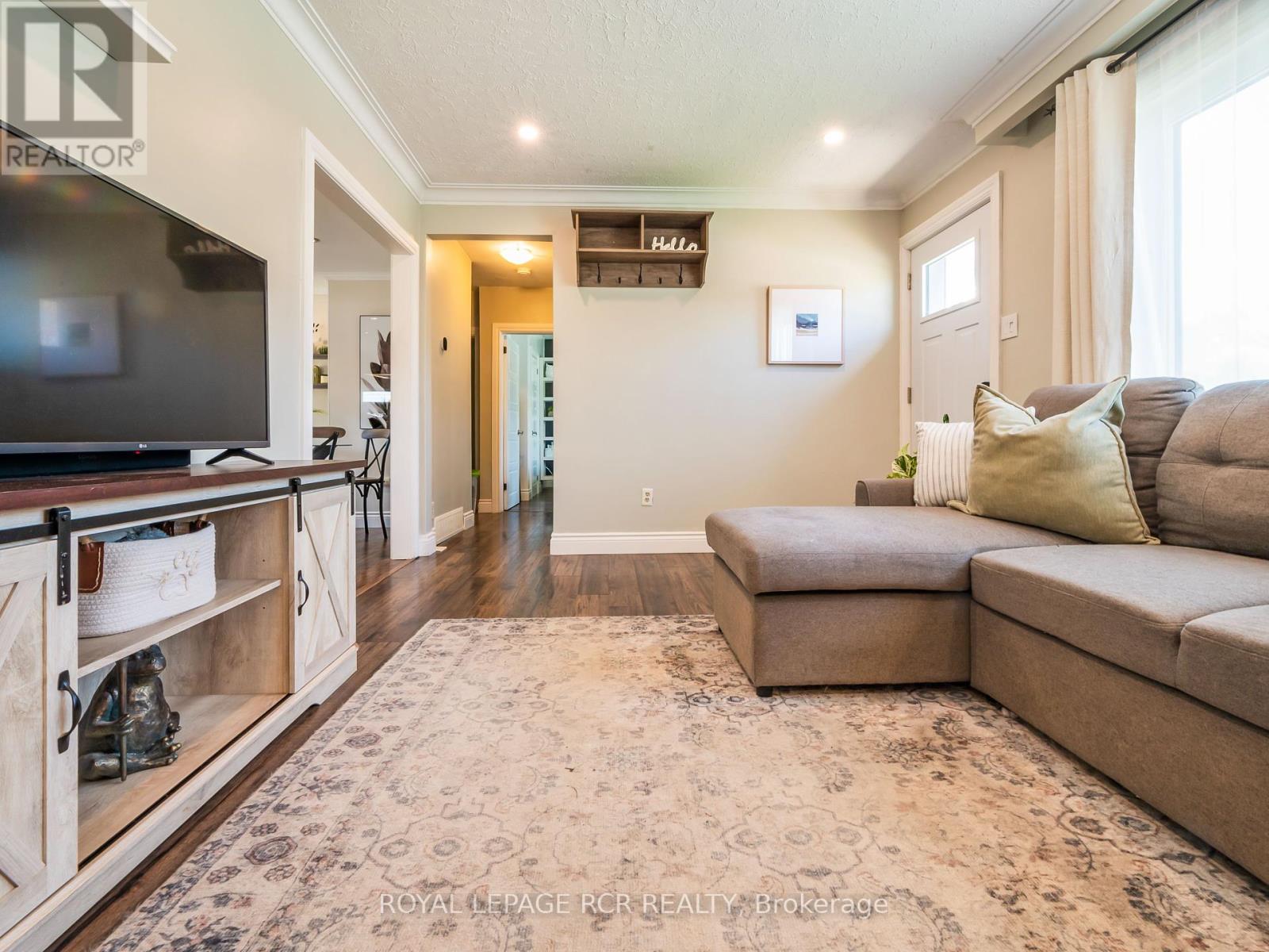 Property at 80 MCCARTHY STREET image 5
