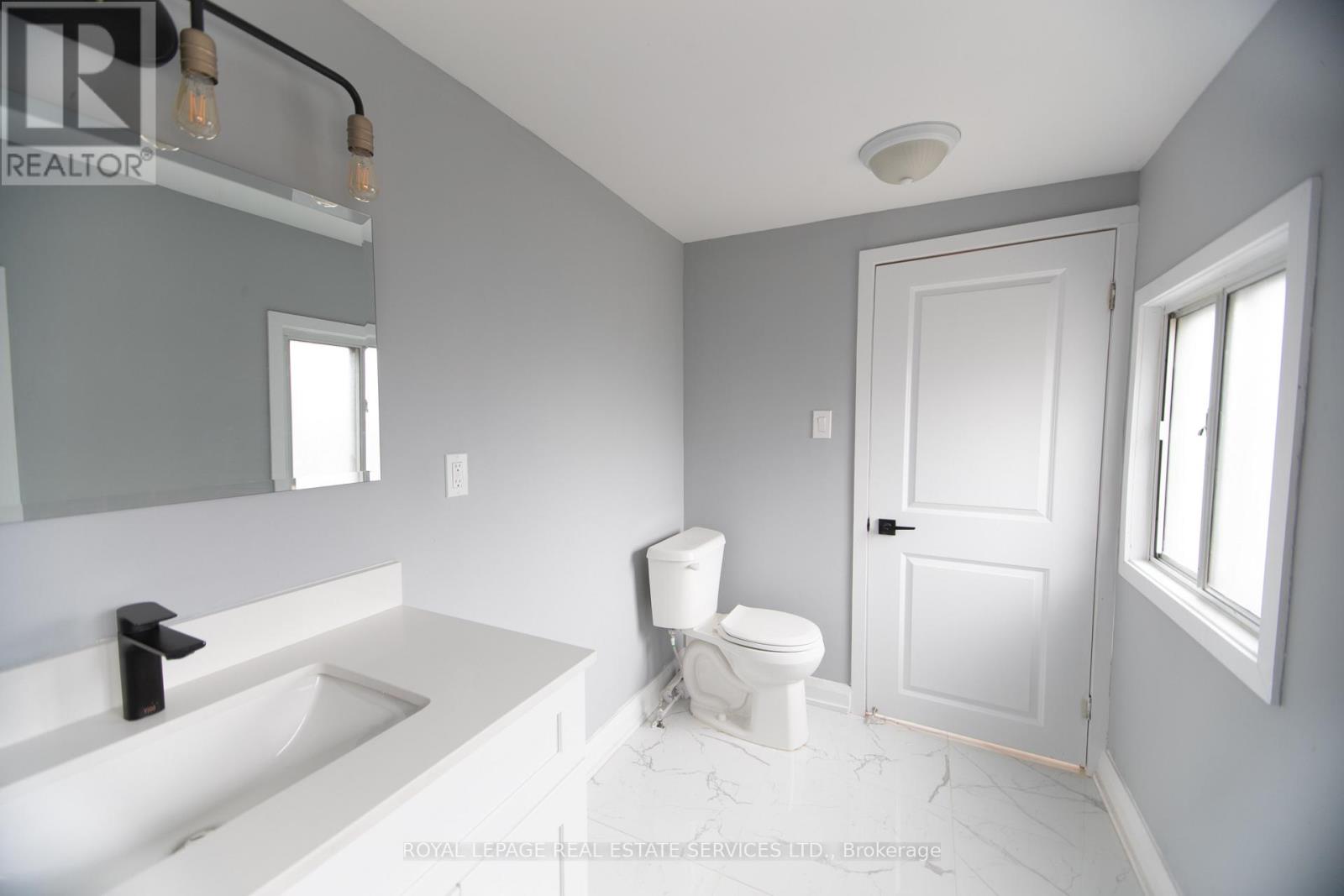 Main - 1010 Caledonia Road, Toronto, Ontario  M6B 3Z1 - Photo 13 - W12137730