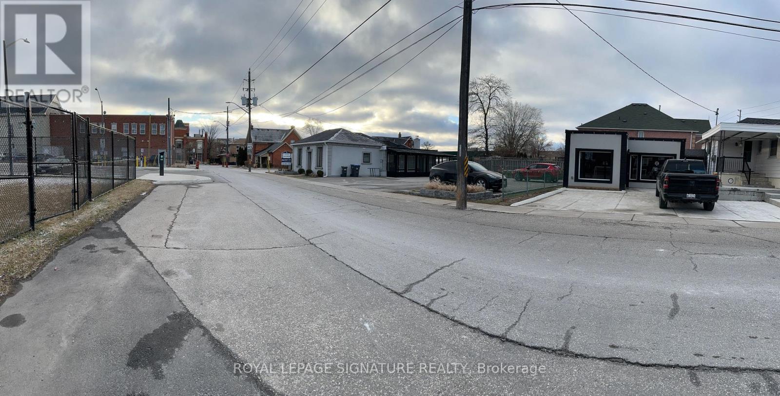 158 Church Street, Mississauga, Ontario  L5M 1T9 - Photo 11 - W12137733