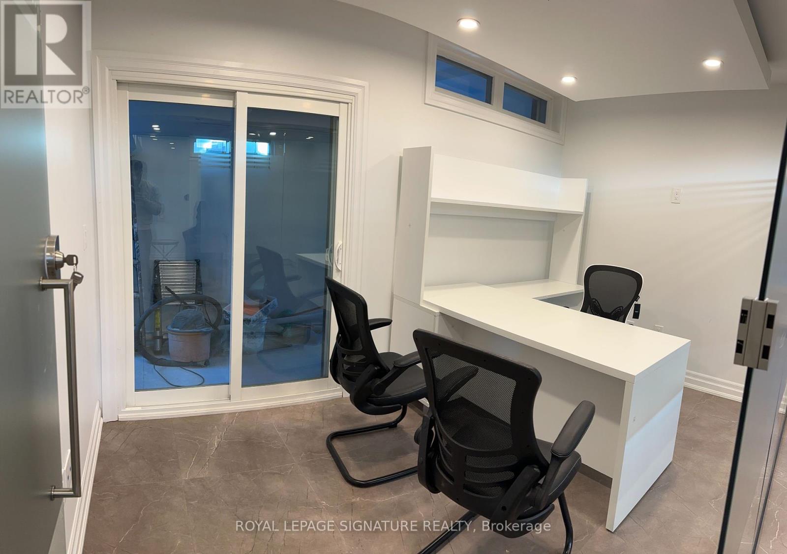 158 Church Street, Mississauga, Ontario  L5M 1T9 - Photo 5 - W12137733