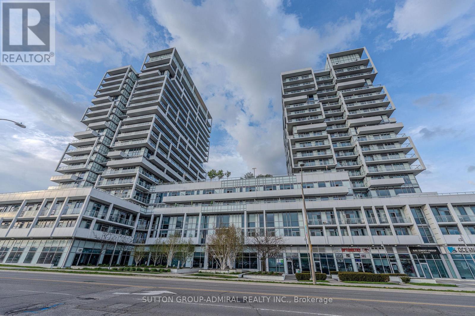Property at 1311 - 55 SPEERS ROAD image 2