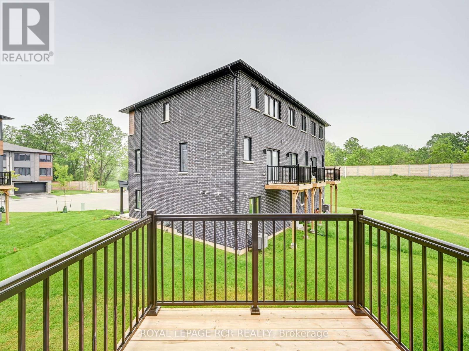 84 Wind Tree Way, Halton Hills (Georgetown), Ontario  L7G 0C4 - Photo 29 - W12137780