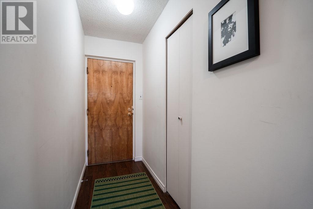Property at 1006 1026 QUEENS AVENUE image 5