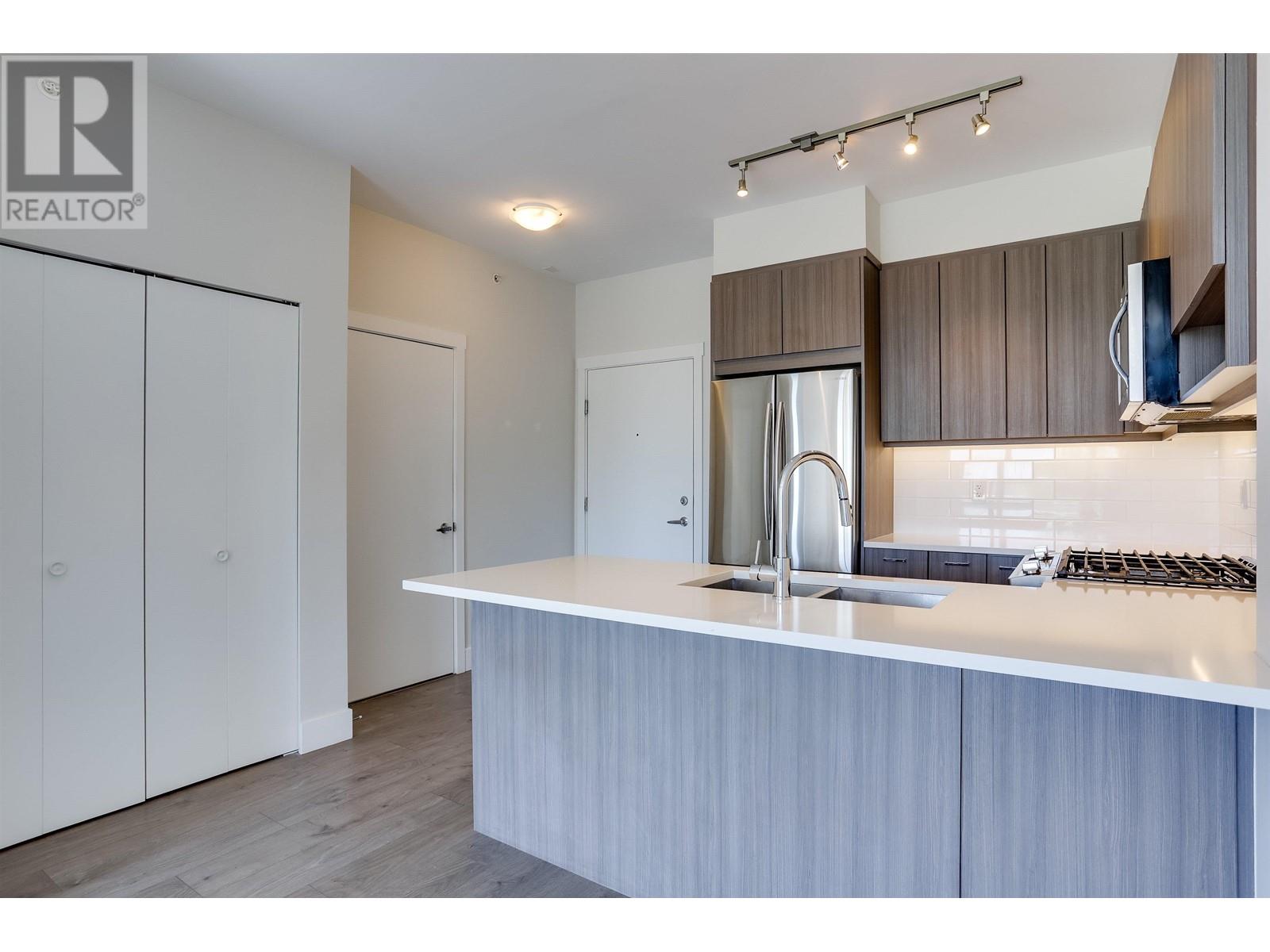 Ph-01 1306 Fifth Avenue, Vancouver, British Columbia  V3M 0K5 - Photo 11 - R3000872