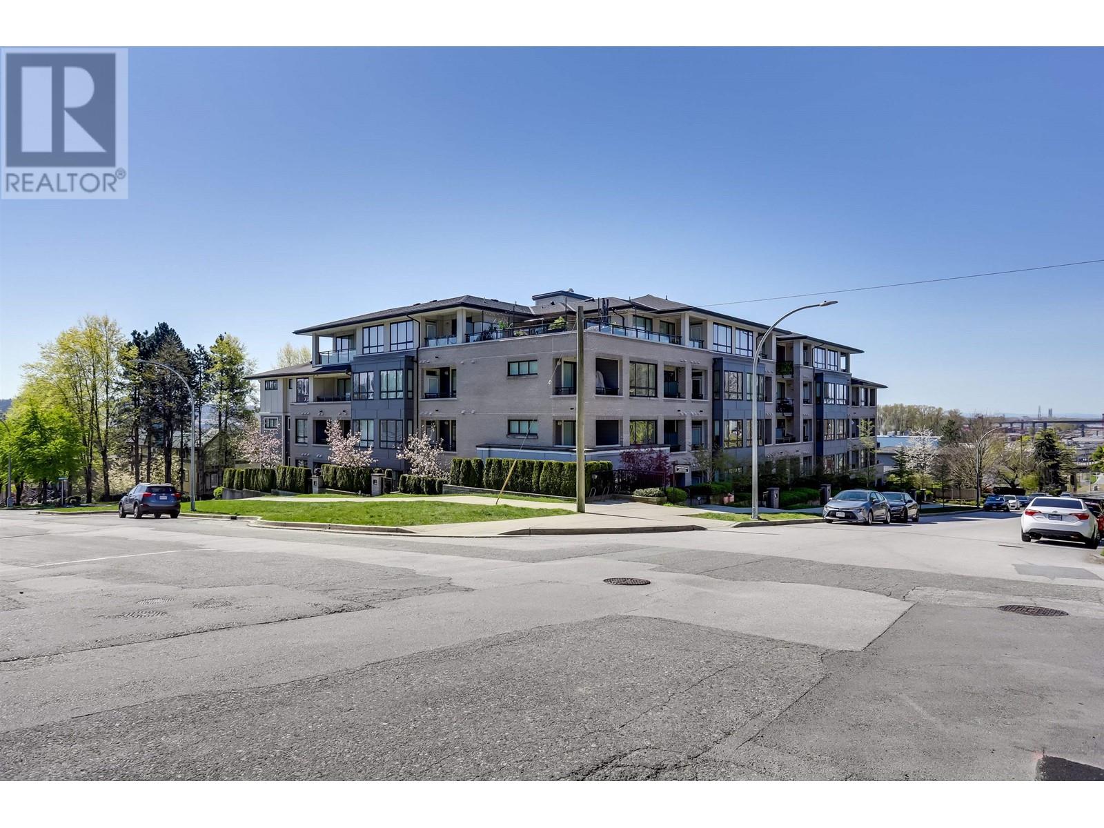 Property at PH-01 1306 FIFTH AVENUE image 2