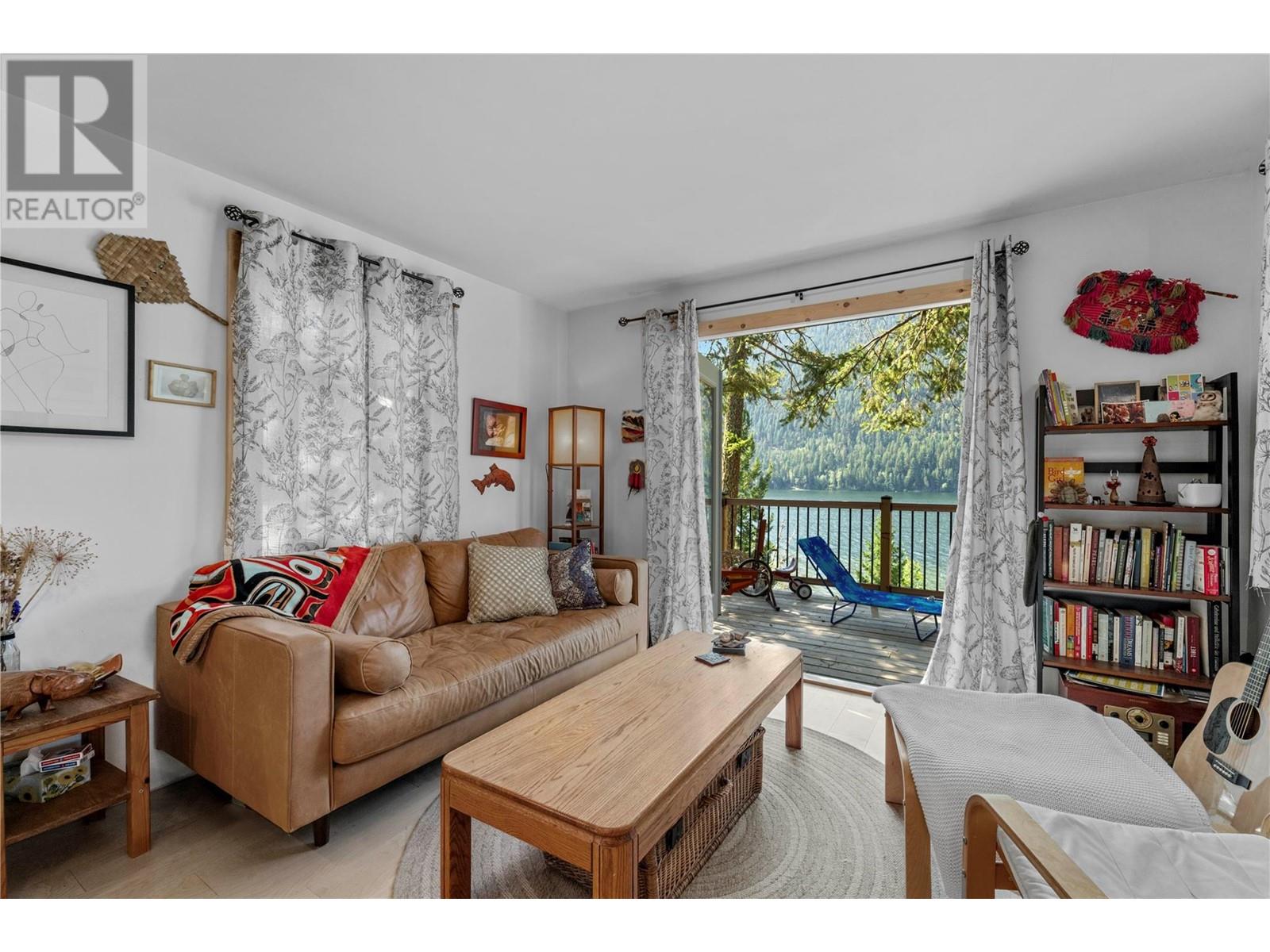 2508 Stoney Drive, Kamloops, British Columbia  V2H 1P3 - Photo 15 - 10347075