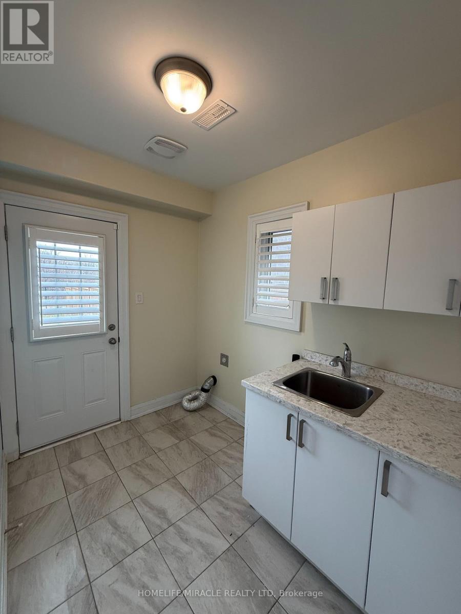 697 Audley Road S, Ajax, Ontario  L1Z 0T7 - Photo 16 - E12137851