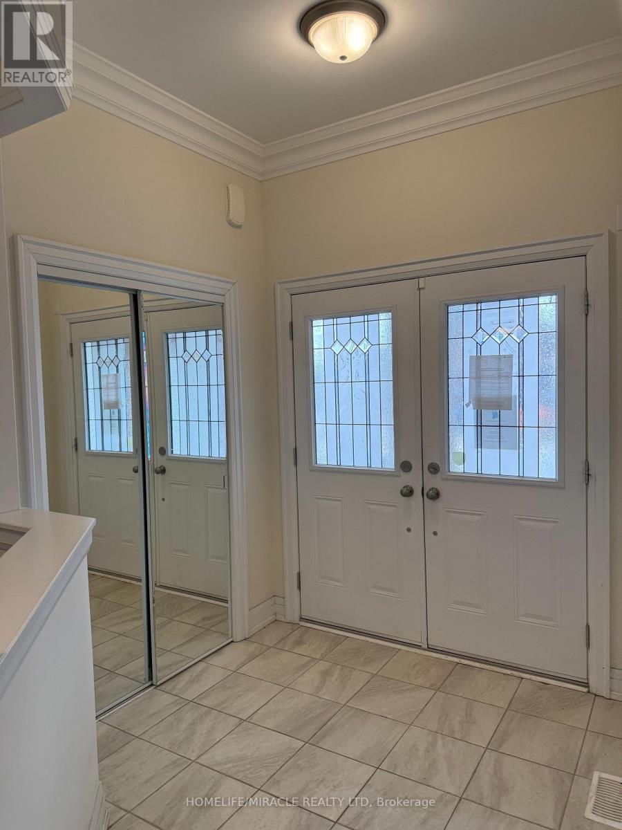 Property at 697 AUDLEY ROAD S image 4
