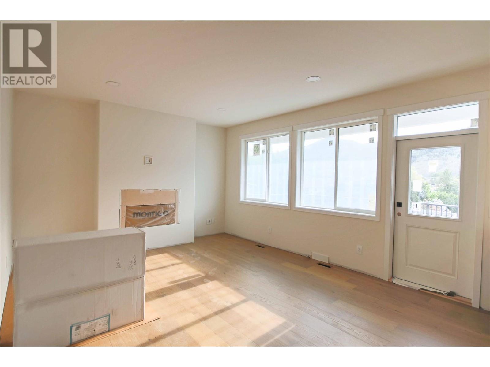 Property at 3220 BANK Road image 4