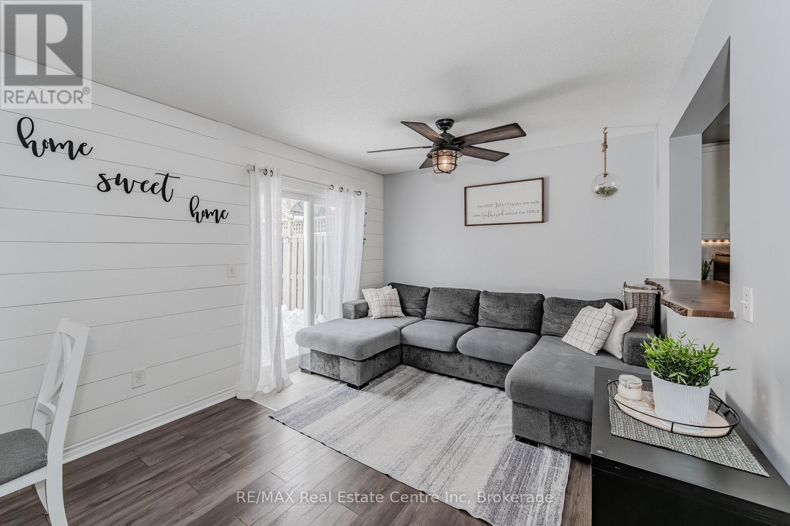 37 Swift Crescent, Guelph, Ontario  N1E 7J3 - Photo 6 - X12137919