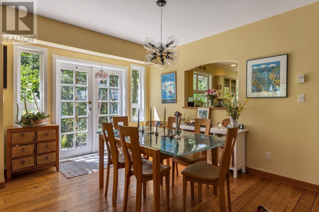 576 Cates Hill Road, Bowen Island, British Columbia  V0N 1G2 - Photo 13 - R3000879