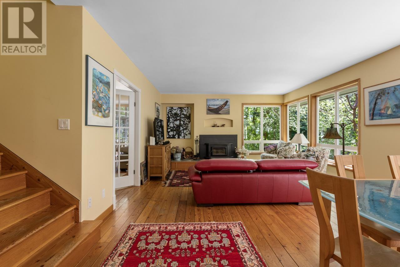 576 Cates Hill Road, Bowen Island, British Columbia  V0N 1G2 - Photo 16 - R3000879