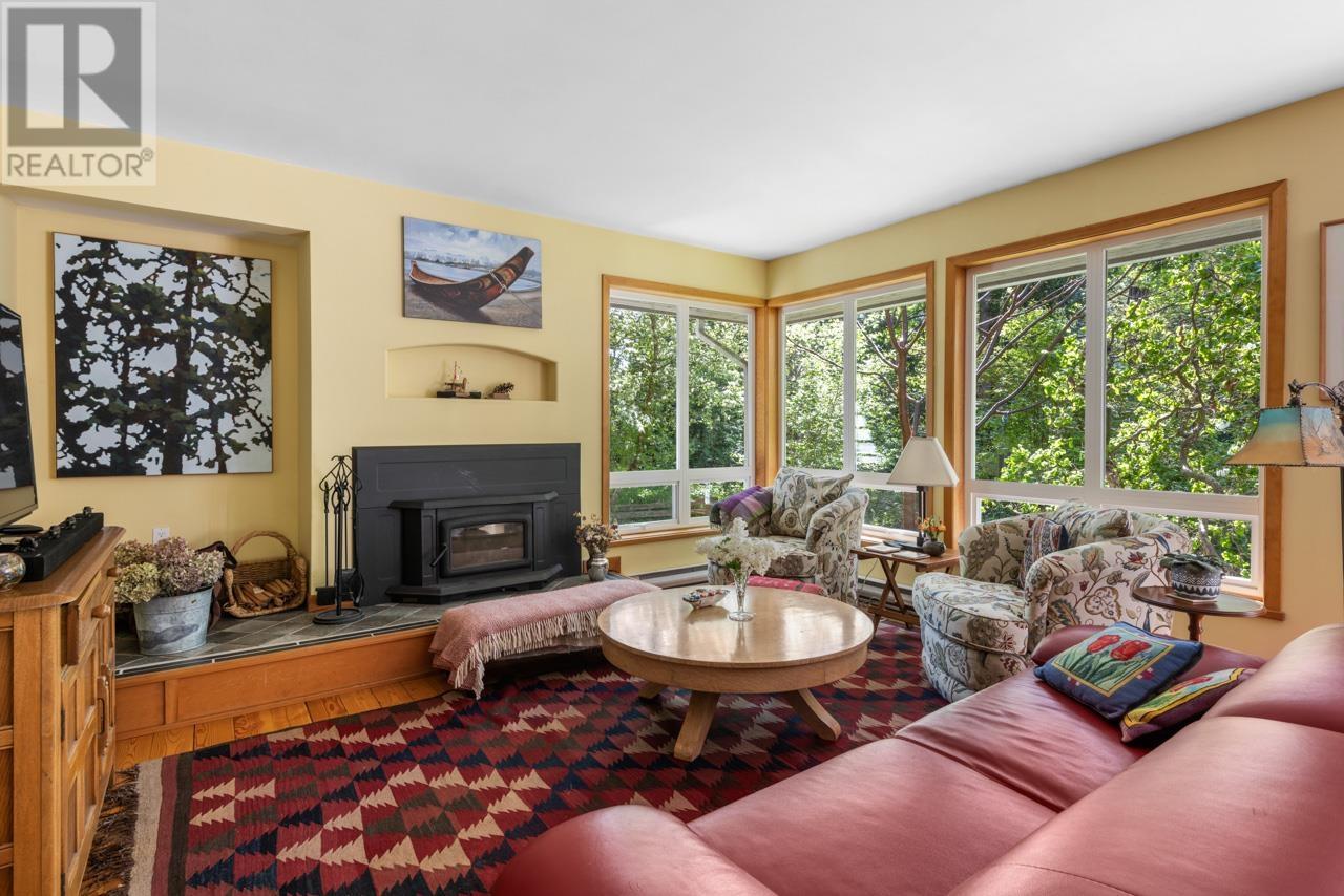576 Cates Hill Road, Bowen Island, British Columbia  V0N 1G2 - Photo 19 - R3000879