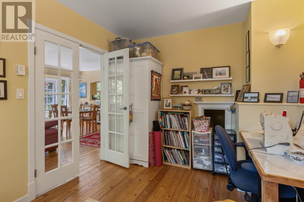 576 Cates Hill Road, Bowen Island, British Columbia  V0N 1G2 - Photo 20 - R3000879