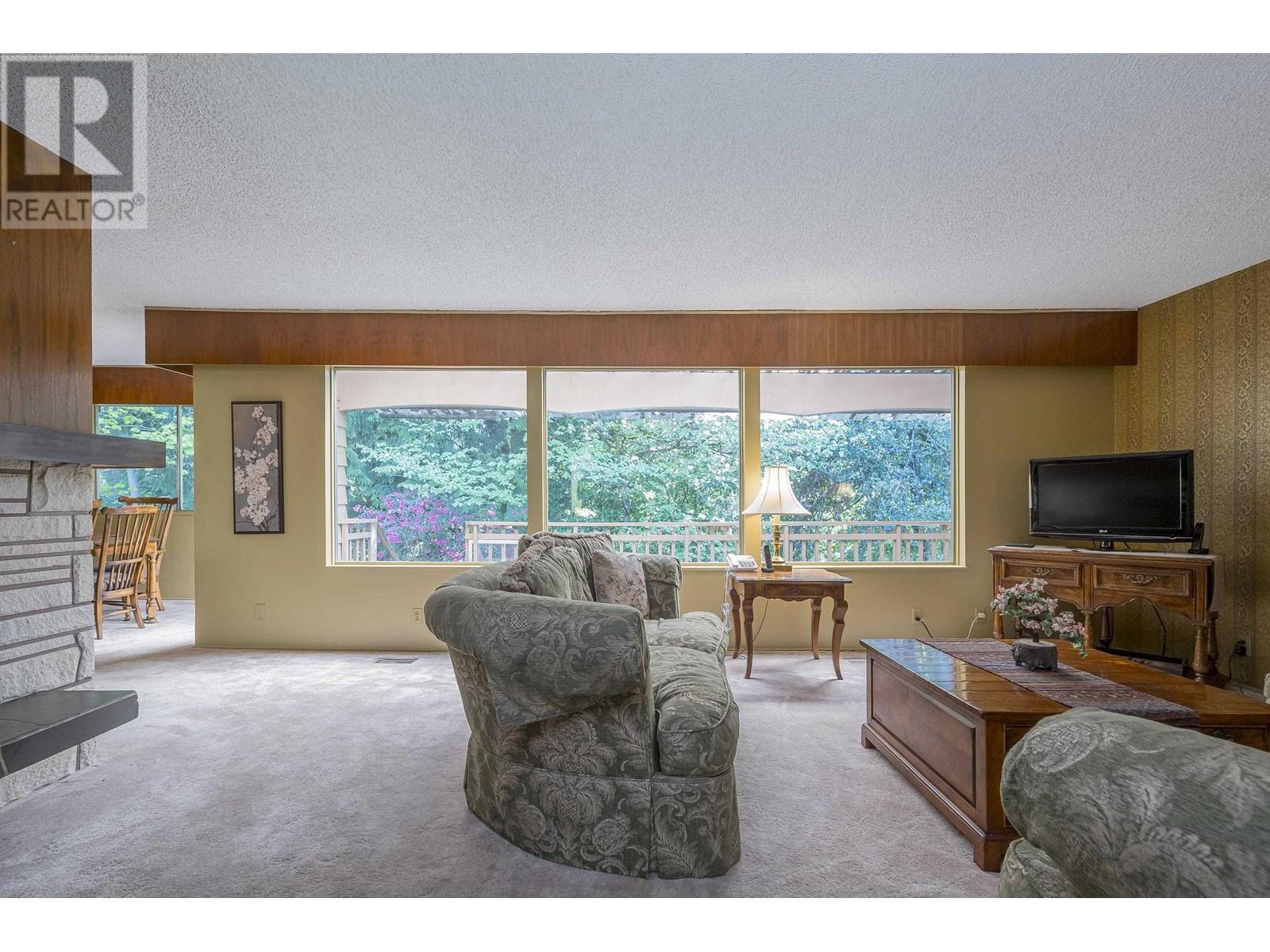 1168 Charland Avenue, Coquitlam, British Columbia  V3K 3L1 - Photo 5 - R3000880