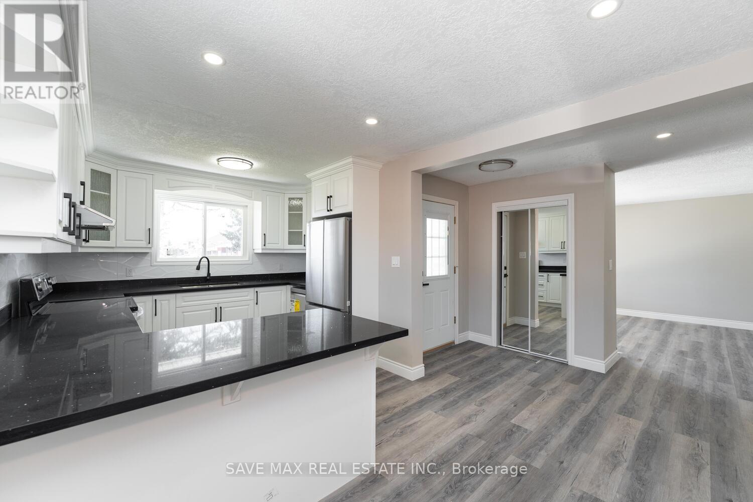 Property at 34 GARLAND PLACE image 5