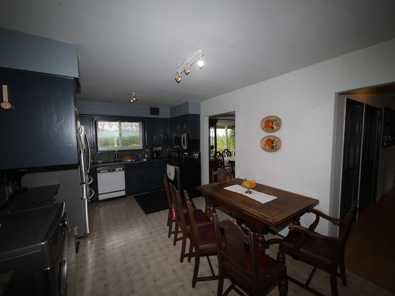 Property at 34534 DANN AVENUE image 3