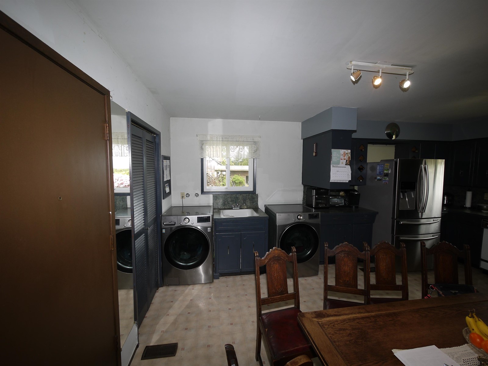 Property at 34534 DANN AVENUE image 2