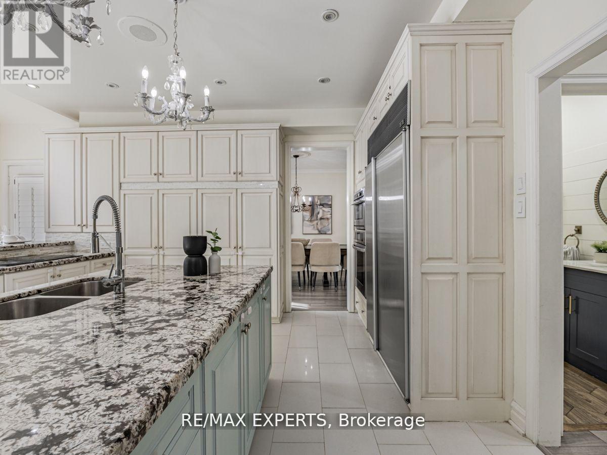 32 Rosebury Lane, Vaughan, Ontario  L4L 3Z2 - Photo 5 - N12137824