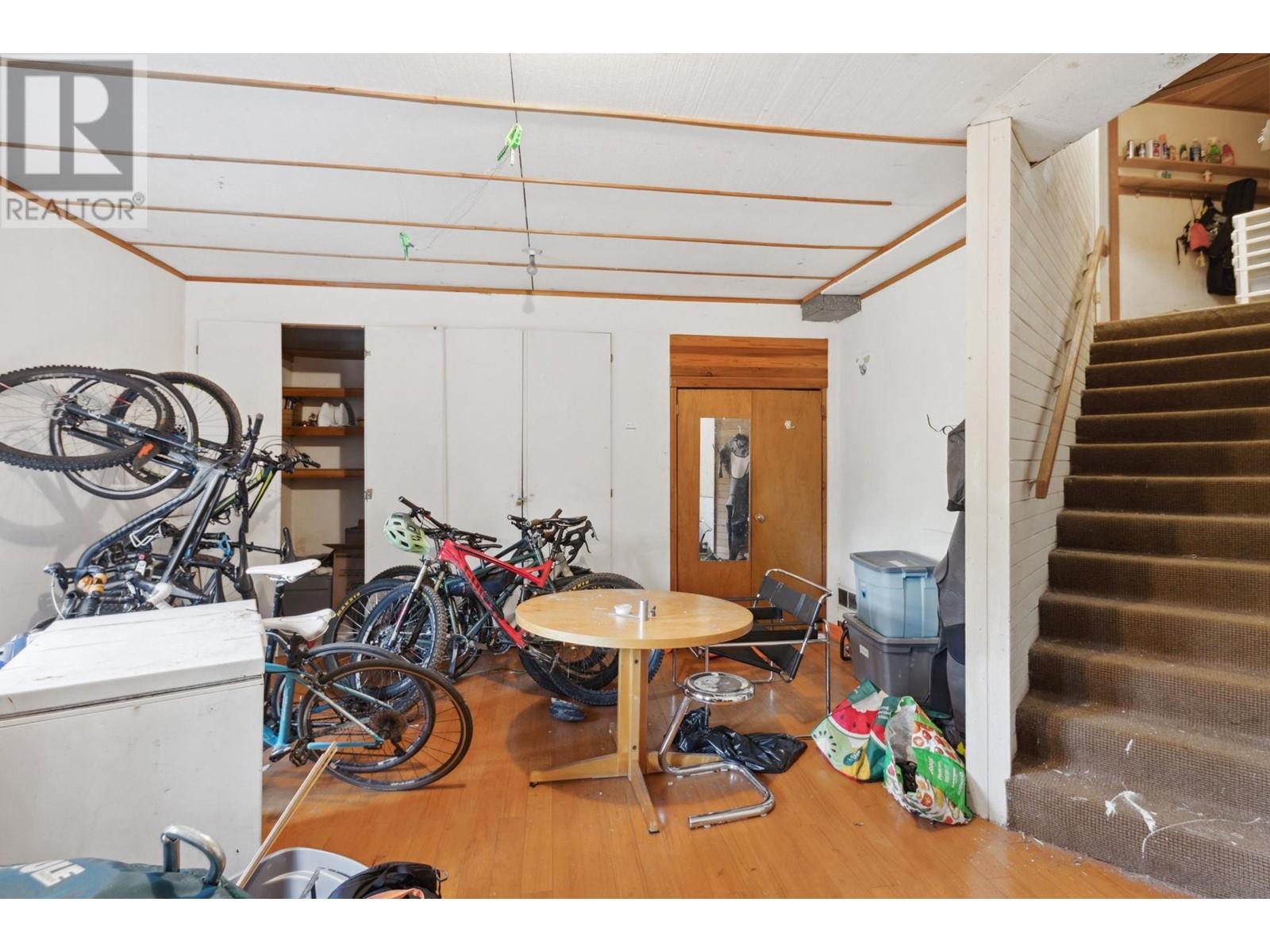 2240 Windridge Drive, North Vancouver, British Columbia  V7H 1B5 - Photo 25 - R2992498