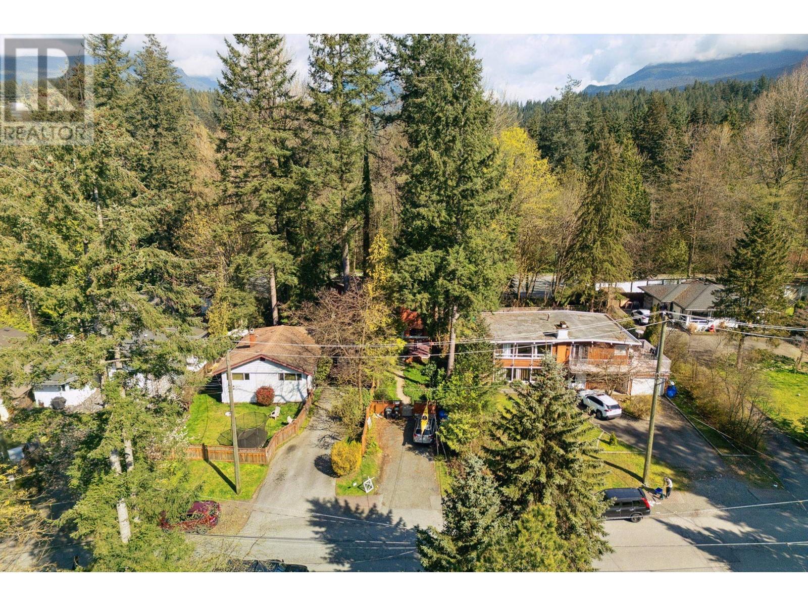 2240 Windridge Drive, North Vancouver, British Columbia  V7H 1B5 - Photo 29 - R2992498
