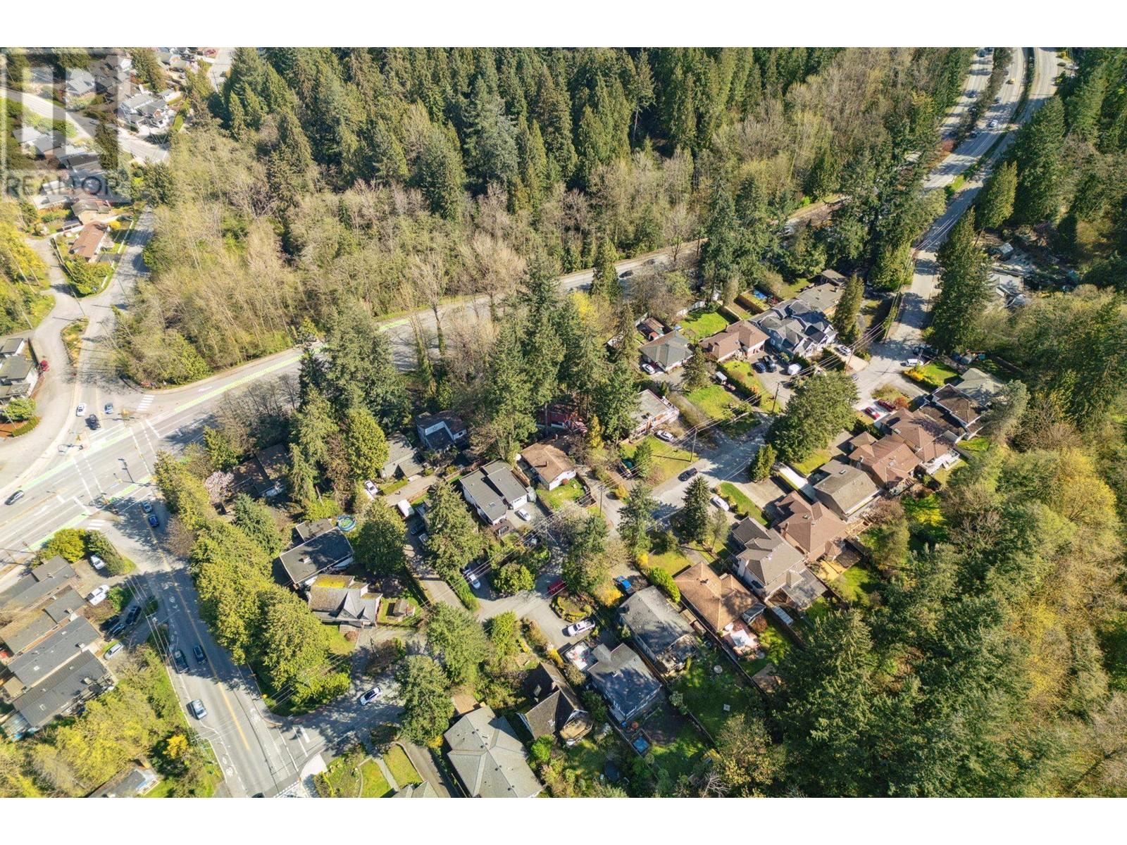 2240 Windridge Drive, North Vancouver, British Columbia  V7H 1B5 - Photo 31 - R2992498