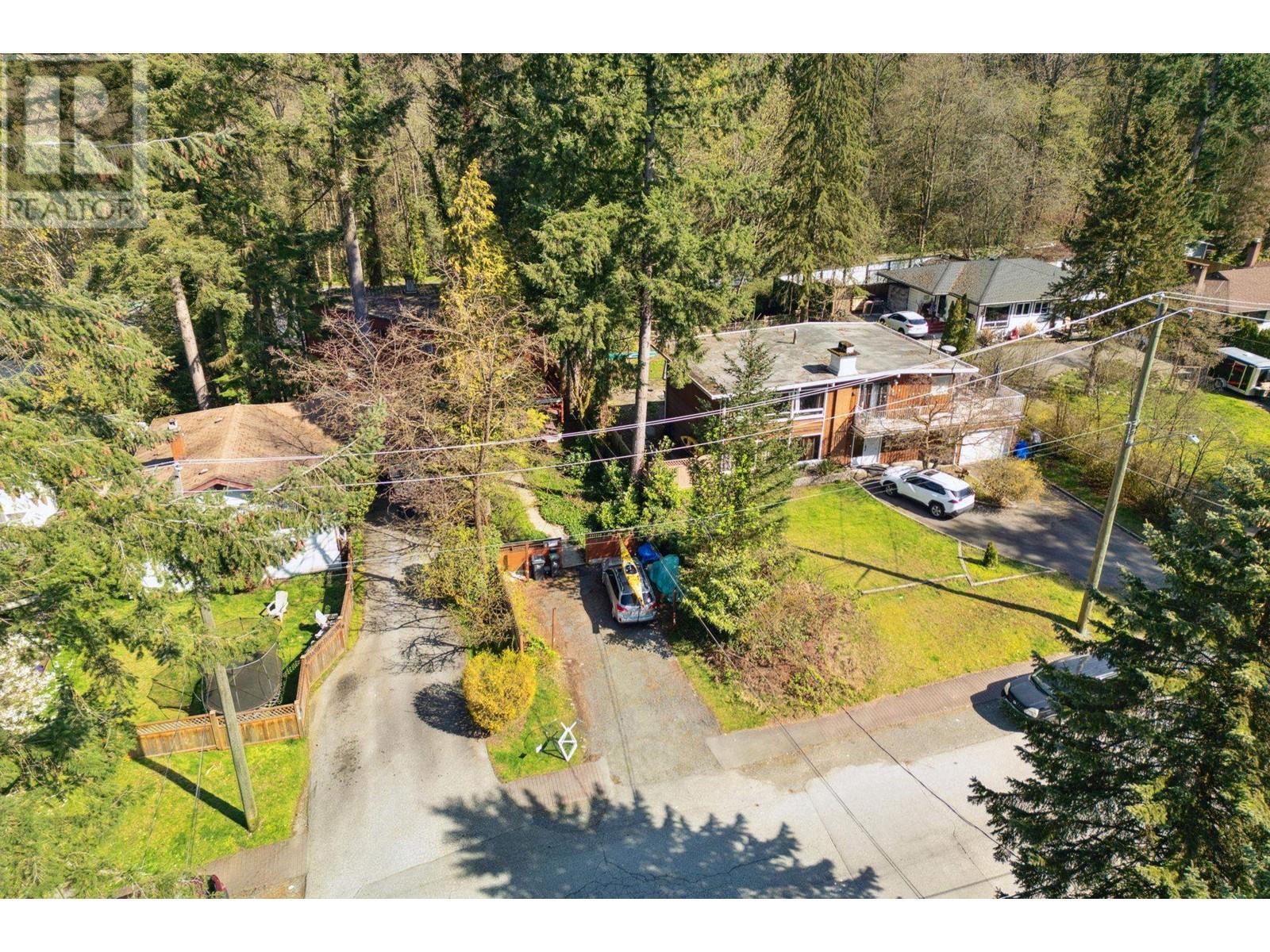 2240 Windridge Drive, North Vancouver, British Columbia  V7H 1B5 - Photo 28 - R2992498