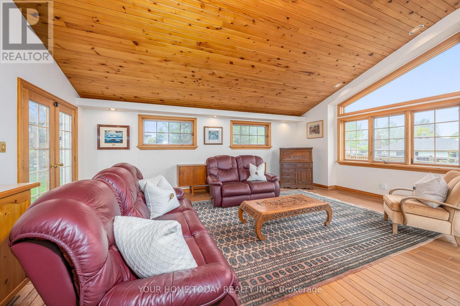 20 Airedale Court, Halton Hills, Ontario  L7G 1G2 - Photo 35 - W12137801