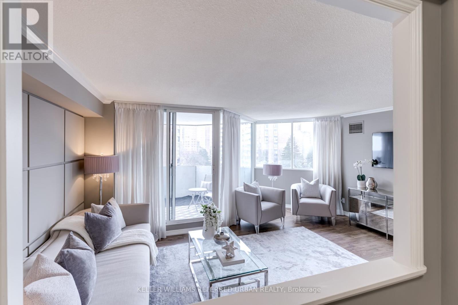Property at 605 - 70 BAIF BOULEVARD image 3