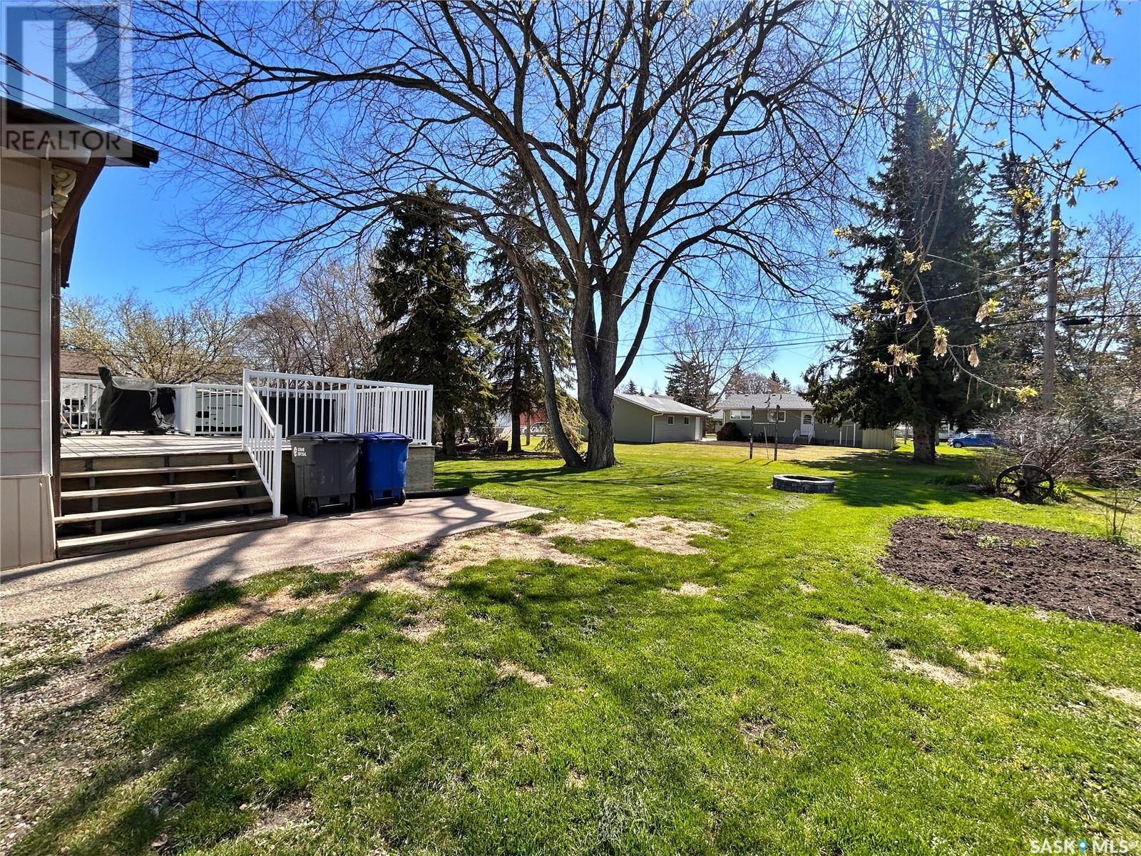 1109 Main Street, Moosomin, Saskatchewan  S0G 3N0 - Photo 43 - SK982424