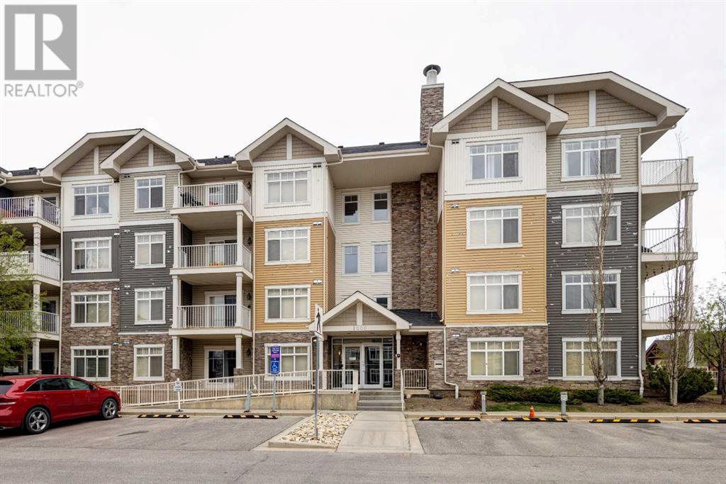 Property at 2402, 155 Skyview Ranch Way NE image 1