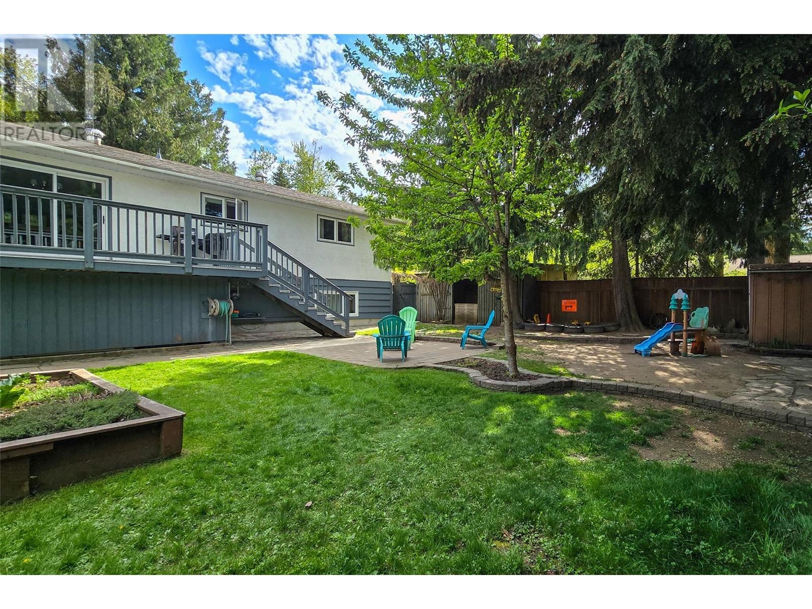 Property at 1518 Nichol Road image 3