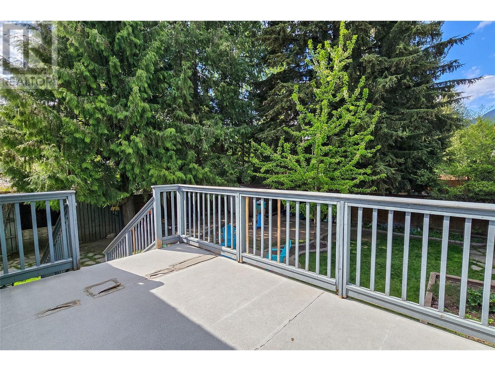 1518 Nichol Road, Revelstoke, British Columbia  V0E 2S1 - Photo 13 - 10342962
