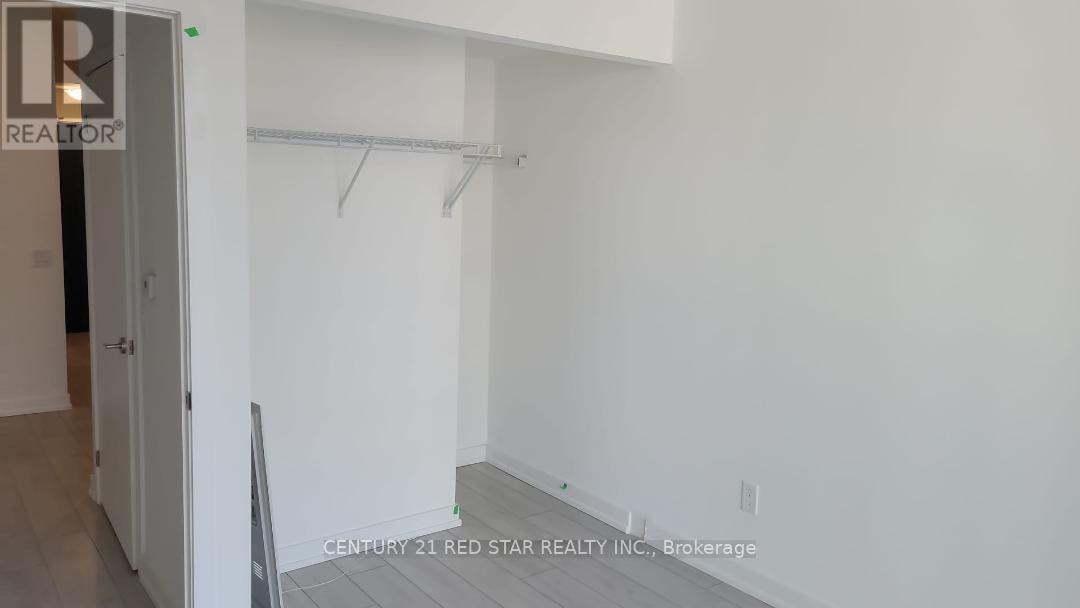 336 - 55 Duke Street W, Kitchener, Ontario  N2H 0C9 - Photo 8 - X12137815
