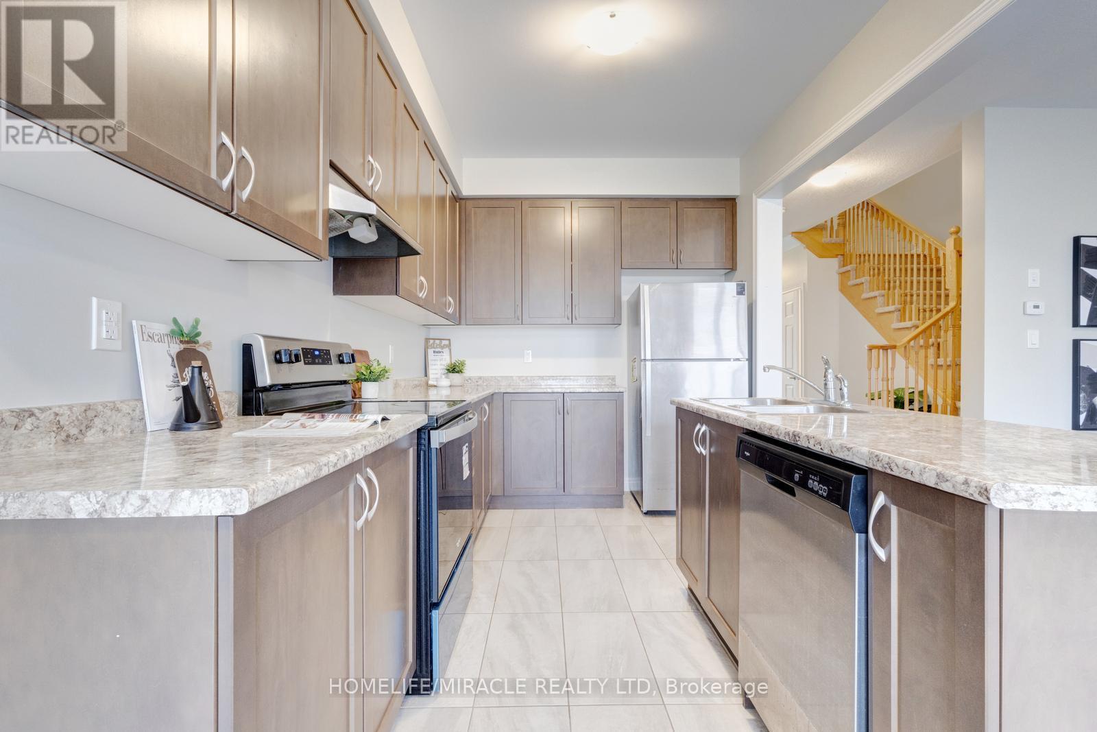 54 - 166 Deerpath Drive, Guelph, Ontario  N1K 1W6 - Photo 13 - X12137823