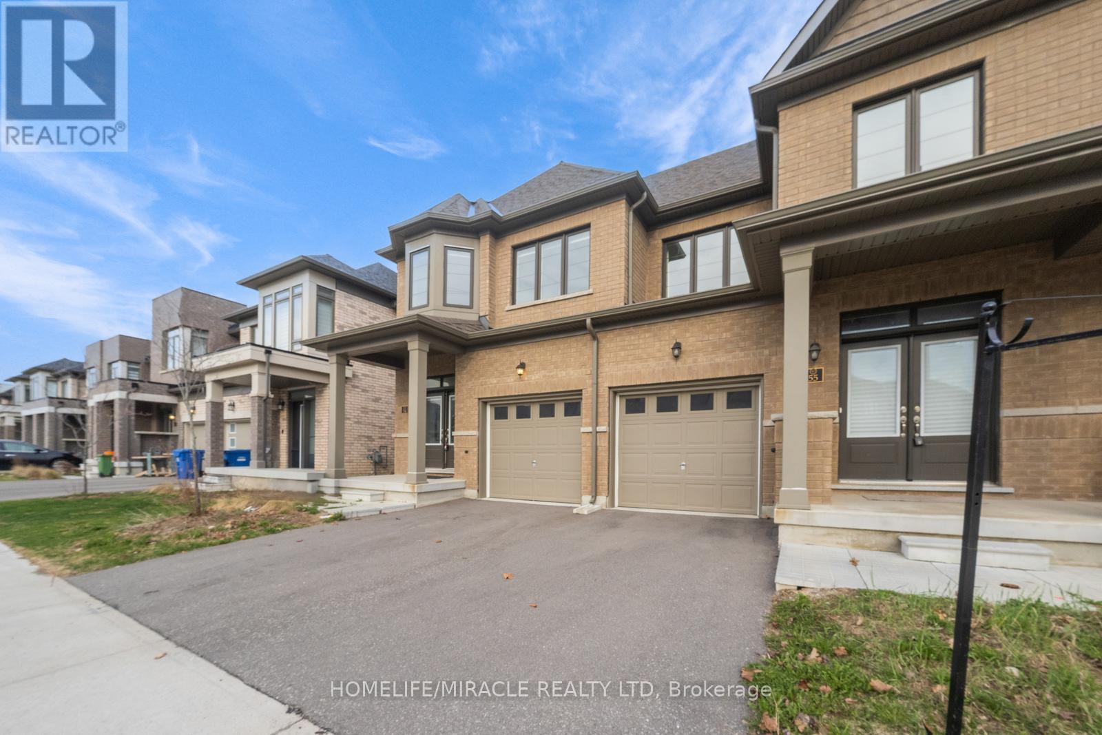 54 - 166 Deerpath Drive, Guelph, Ontario  N1K 1W6 - Photo 2 - X12137823