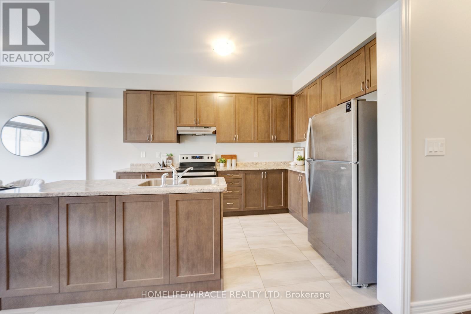 54 - 166 Deerpath Drive, Guelph, Ontario  N1K 1W6 - Photo 20 - X12137823