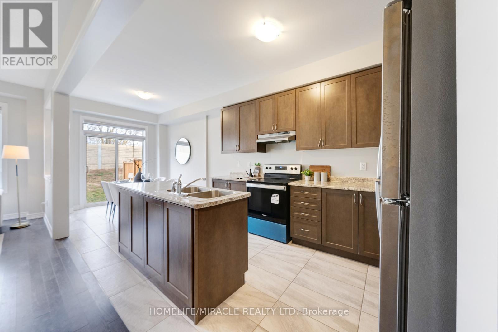 54 - 166 Deerpath Drive, Guelph, Ontario  N1K 1W6 - Photo 21 - X12137823