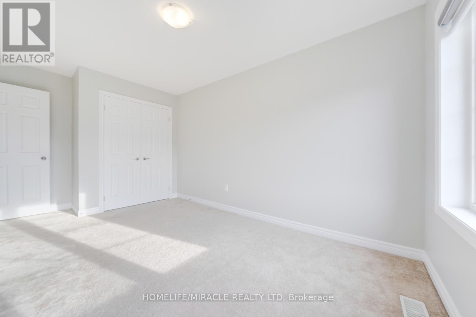 54 - 166 Deerpath Drive, Guelph, Ontario  N1K 1W6 - Photo 31 - X12137823