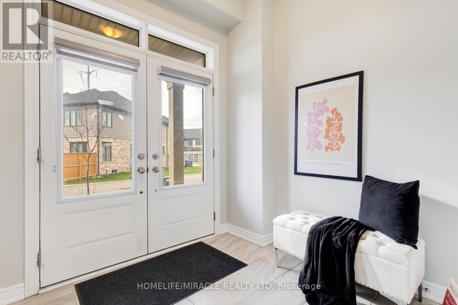 54 - 166 Deerpath Drive, Guelph, Ontario  N1K 1W6 - Photo 5 - X12137823