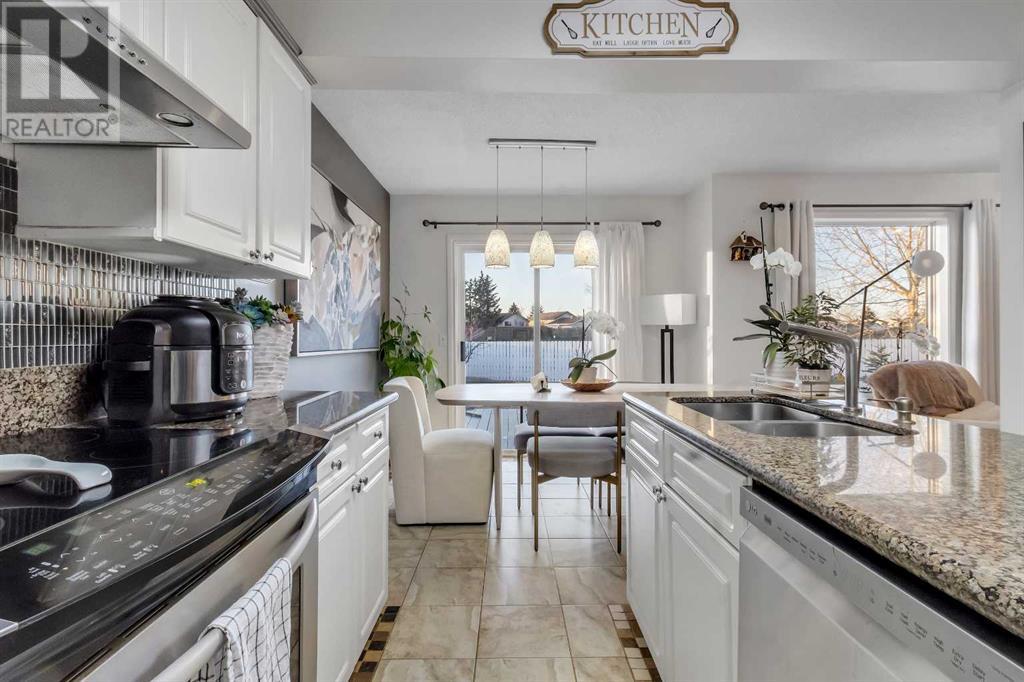 87 Appleglen Park Se, Calgary, Alberta  T2A 7V7 - Photo 14 - A2207207