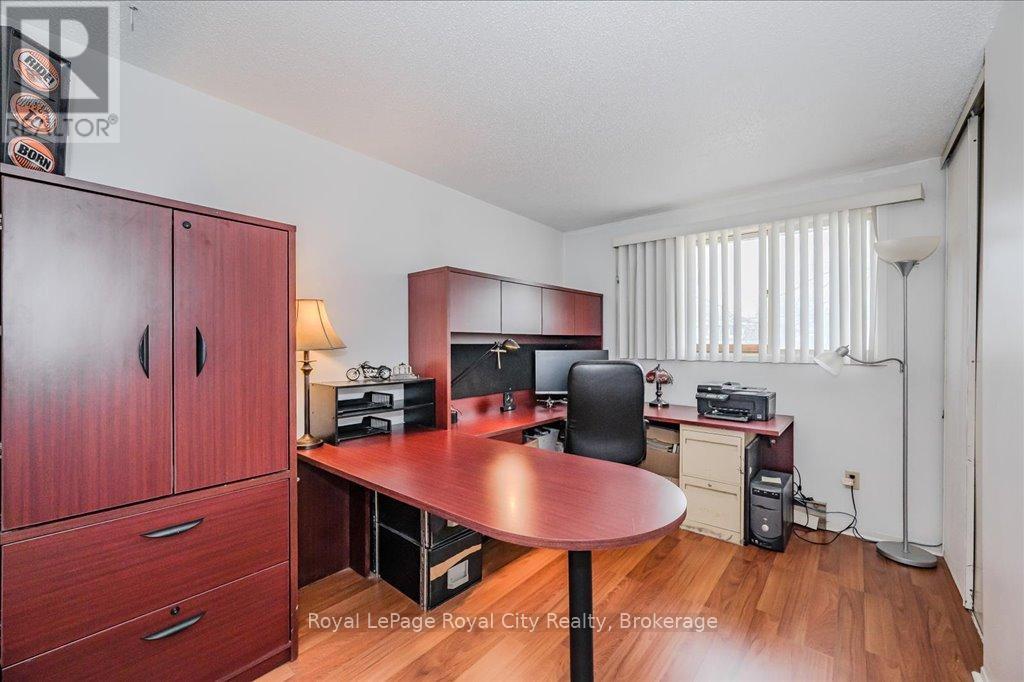 2 - 40 Silvercreek Parkway N, Guelph, Ontario  N1H 7X5 - Photo 20 - X12084624